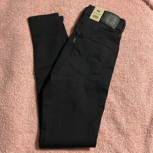 NWT Levi’s black 720 super skinny jeans 6